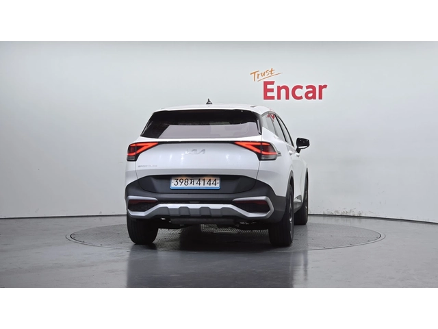 Kia Sportage 1.6 T-GDI Trendy | Адаптивен круиз | Навигация | К - автомобили, коли, обяви за нови и употребявани 3