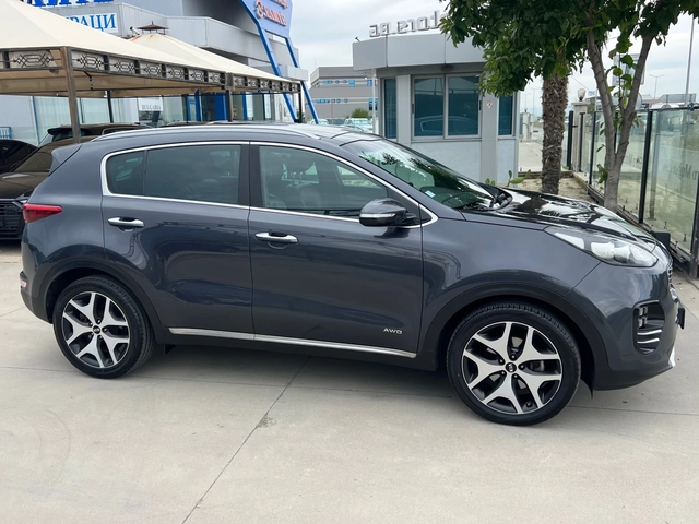 Kia Sportage 2.0CRDI, 4X4, GT LINE-ПЪЛНА СЕРВИЗНА ИСТОРИЯ+ ФАКТ - автомобили, коли, обяви за нови и употребявани 3