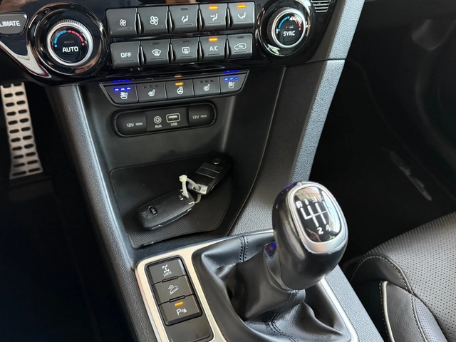 Kia Sportage 2.0CRDI, 185ps-4x4, GT-LINE-85000км-КАТО НОВ! - автомобили, коли, обяви за нови и употребявани 12