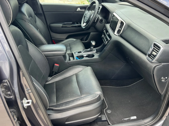 Kia Sportage 2.0CRDI, 4X4, GT LINE-ПЪЛНА СЕРВИЗНА ИСТОРИЯ+ ФАКТ - автомобили, коли, обяви за нови и употребявани 10