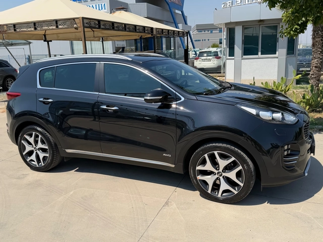 Kia Sportage 2.0CRDI, 185ps-4x4, GT-LINE-85000км-КАТО НОВ! - автомобили, коли, обяви за нови и употребявани 3