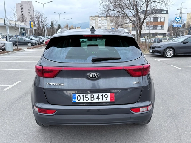 Kia Sportage * 1.7CRDI* CAMERA* NAVI* EURO6B* - автомобили, коли, обяви за нови и употребявани 4