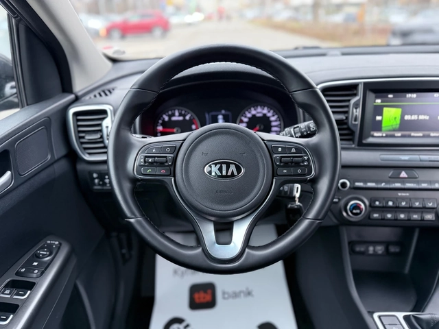 Kia Sportage * 1.7CRDI* CAMERA* NAVI* EURO6B* - автомобили, коли, обяви за нови и употребявани 9