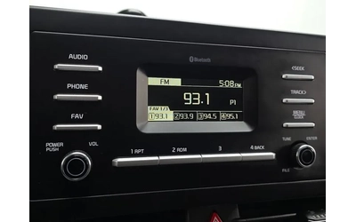 Kia Sportage 2.0 2Wd Prestige - САМО 30% АВАНС - автомобили, коли, обяви за нови и употребявани 13