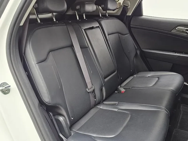 Kia Sportage 2.0 2Wd Prestige - САМО 30% АВАНС - автомобили, коли, обяви за нови и употребявани 11
