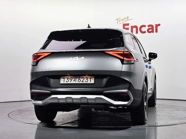 Kia Sportage 2.0 2Wd Prestige - САМО 30% АВАНС - автомобили, коли, обяви за нови и употребявани 3