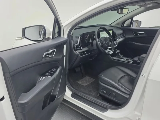 Kia Sportage 2.0 2Wd Prestige - САМО 30% АВАНС - автомобили, коли, обяви за нови и употребявани 9