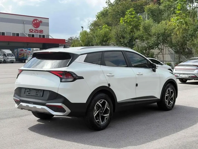 Kia Sportage 2.0 2Wd Prestige - САМО 30% АВАНС - автомобили, коли, обяви за нови и употребявани 1
