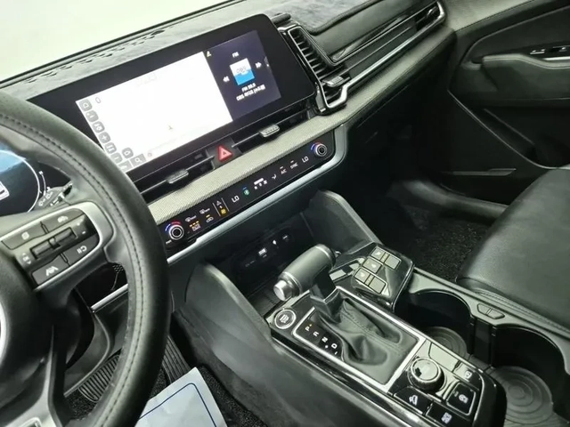 Kia Sportage 2.0 2Wd Trendy - САМО 30% АВАНС - автомобили, коли, обяви за нови и употребявани 8