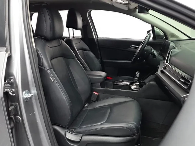 Kia Sportage 2.0 CRDi 4WD - автомобили, коли, обяви за нови и употребявани 10