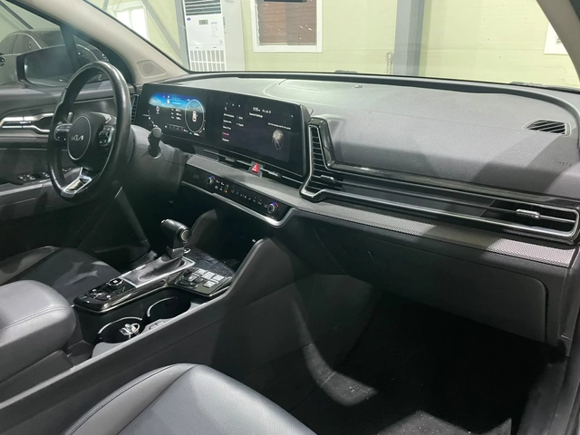 Kia Sportage 2.0D ! 2WD ! Prestige ! - автомобили, коли, обяви за нови и употребявани 10