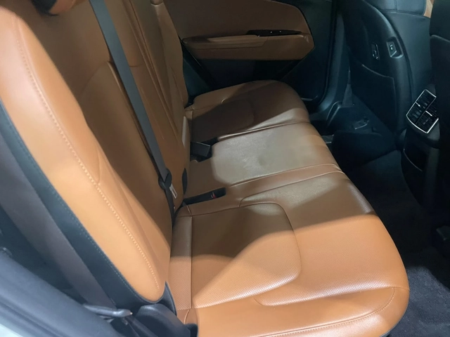 Kia Sportage 2.0D ! 2WD ! Noblesse Gravity ! - автомобили, коли, обяви за нови и употребявани 11
