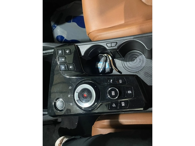 Kia Sportage 2.0D ! 2WD ! Noblesse Gravity ! - автомобили, коли, обяви за нови и употребявани 15