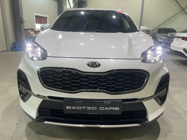 Kia Sportage 2.0D ! 2WD ! Noblesse ! - автомобили, коли, обяви за нови и употребявани 1