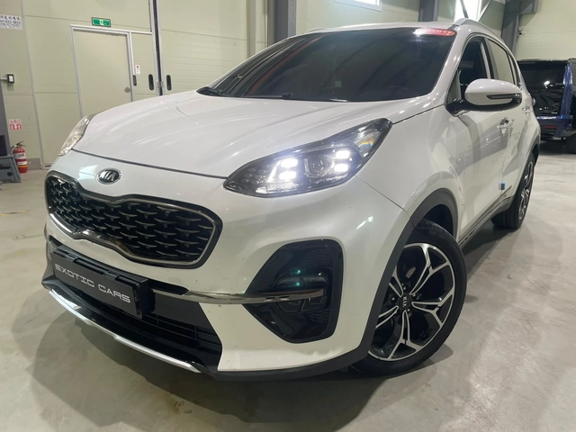 Kia Sportage 2.0D ! 2WD ! Noblesse ! - автомобили, коли, обяви за нови и употребявани 2