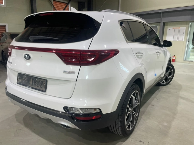 Kia Sportage 2.0D ! 2WD ! Noblesse ! - автомобили, коли, обяви за нови и употребявани 3