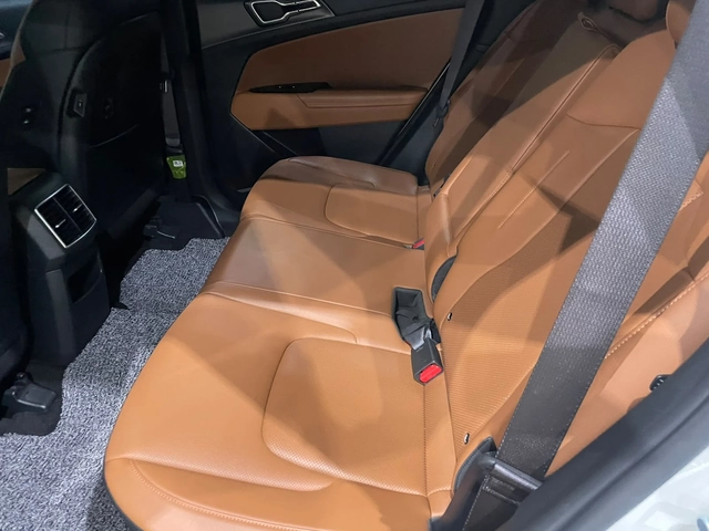 Kia Sportage 2.0I LPG ! Noblesse ! - автомобили, коли, обяви за нови и употребявани 11
