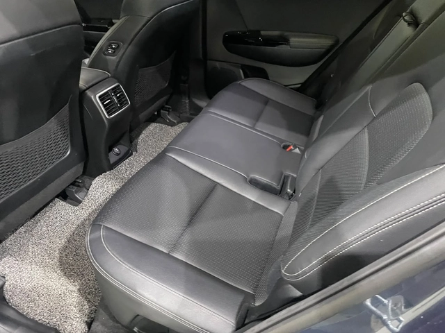 Kia Sportage 2.0D 2WD ! Intelligent ! - автомобили, коли, обяви за нови и употребявани 11