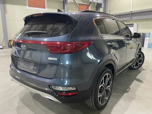 Kia Sportage 2.0D 2WD ! Intelligent ! - автомобили, коли, обяви за нови и употребявани 3