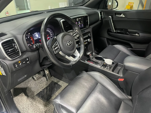 Kia Sportage 2.0D 2WD ! Intelligent ! - автомобили, коли, обяви за нови и употребявани 7