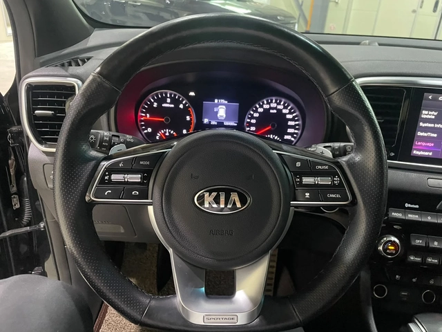 Kia Sportage 2.0D ! 2WD ! Noblesse ! - автомобили, коли, обяви за нови и употребявани 13