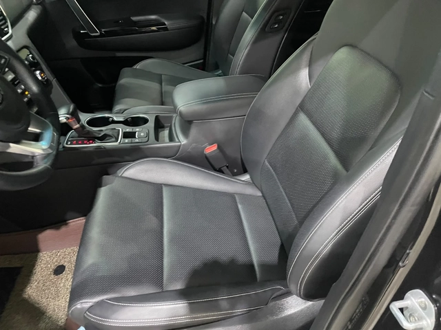 Kia Sportage 2.0D ! 2WD ! Noblesse ! - автомобили, коли, обяви за нови и употребявани 6