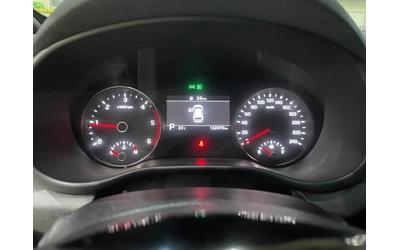 Kia Sportage 2.0D ! 2WD ! Signature ! - автомобили, коли, обяви за нови и употребявани 13