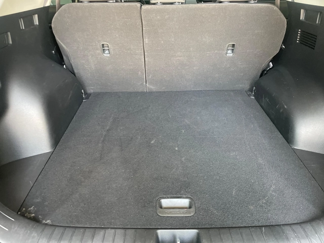 Kia Sportage 2.0D ! 2WD ! Signature Gravity ! - автомобили, коли, обяви за нови и употребявани 16