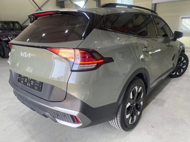 Kia Sportage 2.0D ! 2WD ! Signature Gravity ! - автомобили, коли, обяви за нови и употребявани 3