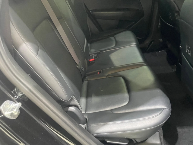 Kia Sportage 2.0D ! 2WD ! Noblesse ! - автомобили, коли, обяви за нови и употребявани 11