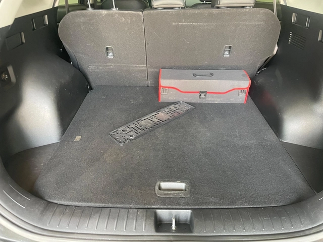 Kia Sportage 2.0D ! 2WD ! Noblesse ! - автомобили, коли, обяви за нови и употребявани 16