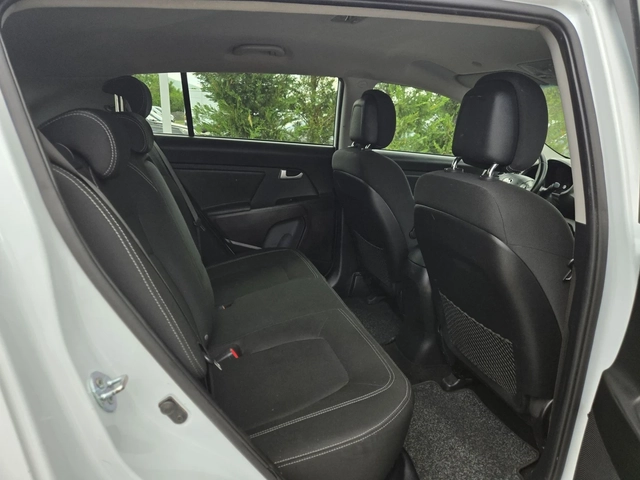 Kia Sportage 1.7CRDI-116кс= 6СКОРОСТИ= АВТОПИЛОТ= ПАРКТРОНИК - автомобили, коли, обяви за нови и употребявани 13