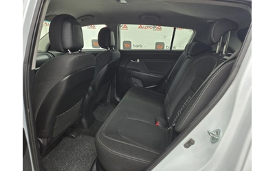 Kia Sportage 1.7CRDI-116кс= 6СКОРОСТИ= АВТОПИЛОТ= ПАРКТРОНИК - автомобили, коли, обяви за нови и употребявани 8