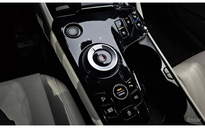 Kia Sportage 2.0 DIESEL AWD /SIGNA GRAVITY / 360 КАМЕРИ /ОБДУХ/ - автомобили, коли, обяви за нови и употребявани 13