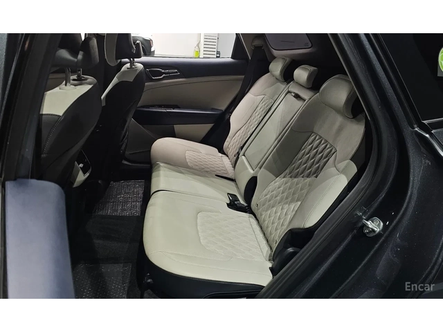 Kia Sportage 2.0 DIESEL AWD /SIGNA GRAVITY / 360 КАМЕРИ /ОБДУХ/ - автомобили, коли, обяви за нови и употребявани 16
