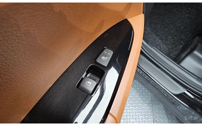 Kia Sportage ОБДУХВАНЕ / DIGITAL / DISTRONIC - автомобили, коли, обяви за нови и употребявани 12