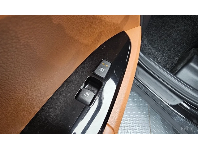 Kia Sportage ОБДУХВАНЕ / DIGITAL / DISTRONIC - автомобили, коли, обяви за нови и употребявани 12