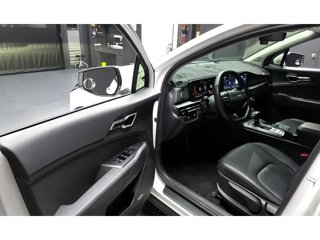 Kia Sportage LPG 2.0* ФАБРИЧНА ГАЗ - автомобили, коли, обяви за нови и употребявани 8