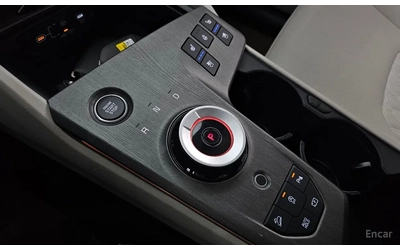 Kia Sportage Signature* 360* HUD* New 5th generation - автомобили, коли, обяви за нови и употребявани 7