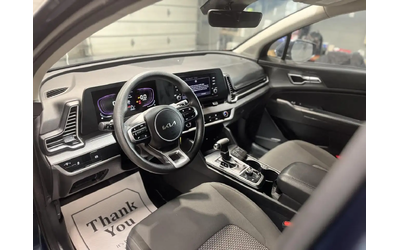 kia-sportage-lx-awd - 4