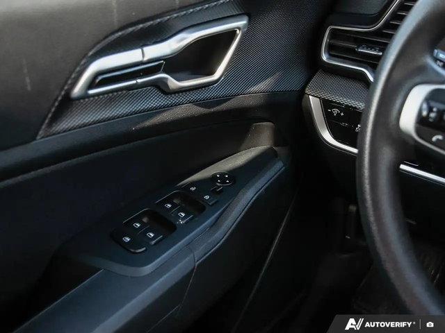 Kia Sportage LX | AWD | Heated Seats | Apple CarPlay | Backup C All Wheel Drive - автомобили, коли, обяви за нови и употребявани 19