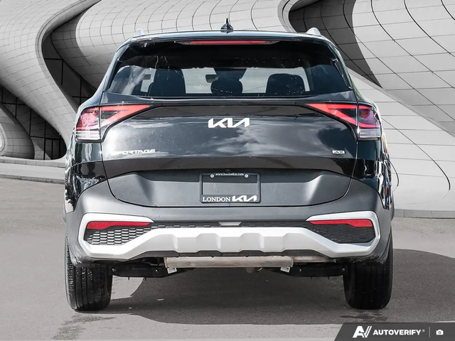 Kia Sportage LX | AWD | Heated Seats | Apple CarPlay | Backup C All Wheel Drive - автомобили, коли, обяви за нови и употребявани 3