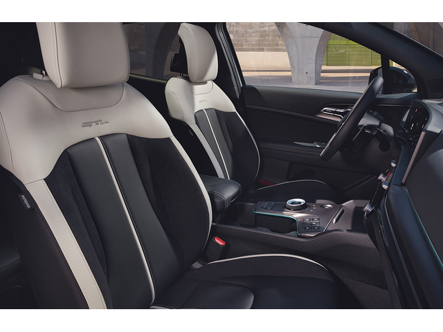 Kia Sportage New - автомобили, коли, обяви за нови и употребявани 3