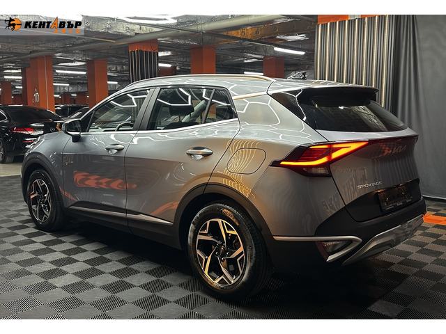 Kia Sportige - автомобили, коли, обяви за нови и употребявани 4