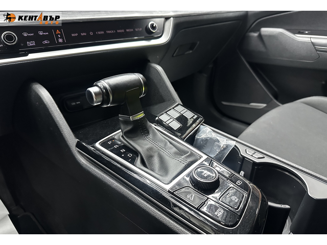 Kia Sportige - автомобили, коли, обяви за нови и употребявани 9