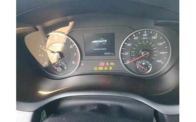 Kia Stinger 2.0L 4 Rear-wheel drive - автомобили, коли, обяви за нови и употребявани 8