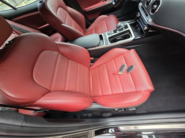 Kia Stinger 2.2CRDI 4WD GT Line FULL - автомобили, коли, обяви за нови и употребявани 10