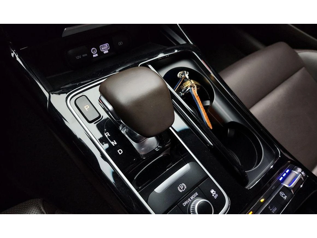 Kia Stinger 2.0 Turbo AWD * НАЙ-ДОБРА ЦЕНА В БЪЛГАРИЯ* - автомобили, коли, обяви за нови и употребявани 6