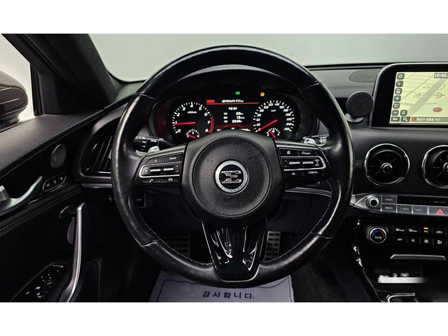 Kia Stinger 2.0 Turbo 2WD * НАЙ-ДОБРА ЦЕНА В БЪЛГАРИЯ* - автомобили, коли, обяви за нови и употребявани 13