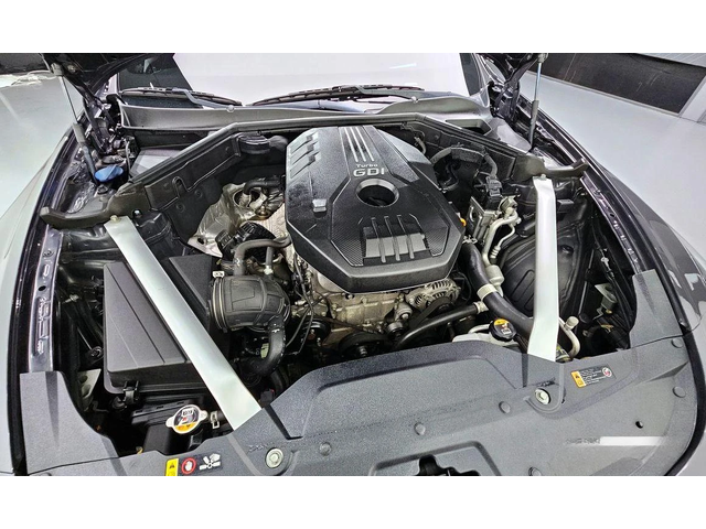 Kia Stinger 2.0 Turbo 2WD * НАЙ-ДОБРА ЦЕНА В БЪЛГАРИЯ* - автомобили, коли, обяви за нови и употребявани 5